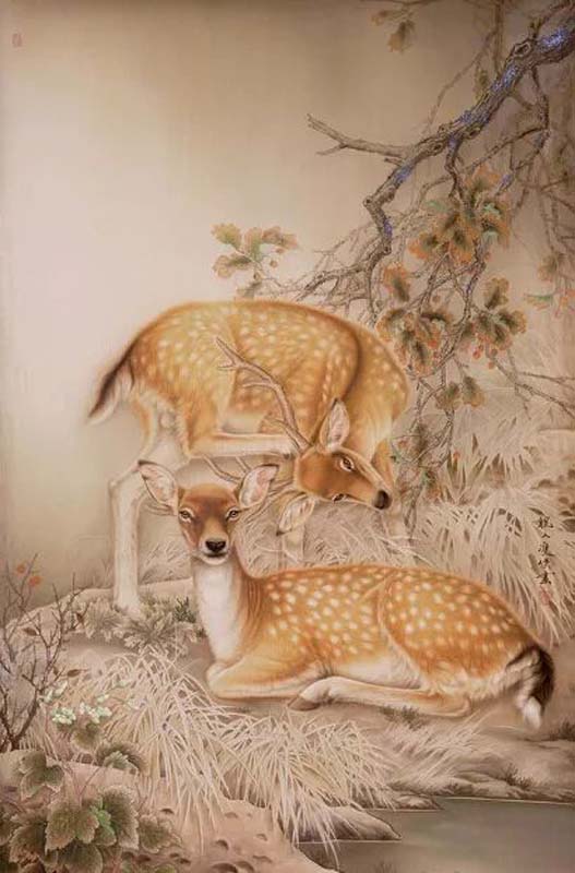 在工笔画中,不论是人物画,还是花鸟画,都力求于形似.